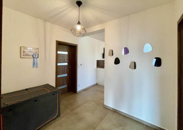 VEĽKORYSÝ 3 izb.BYT V TROJBYTOVKE v blízkosti Ružinova