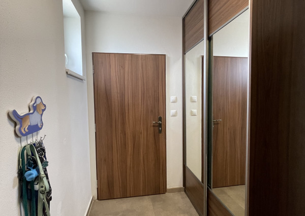 VEĽKORYSÝ 3 izb.BYT V TROJBYTOVKE v blízkosti Ružinova