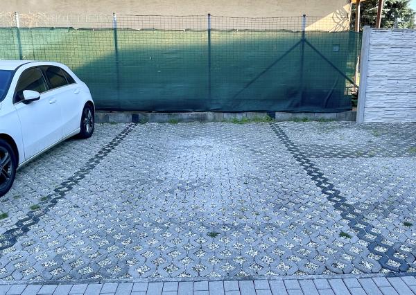 VEĽKORYSÝ 3 izb.BYT V TROJBYTOVKE v blízkosti Ružinova