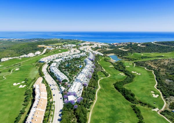 ŠPANIELSKO / COSTA DEL SOL /ŠPIČKOVÝ GOLF REZORT PRI MORI