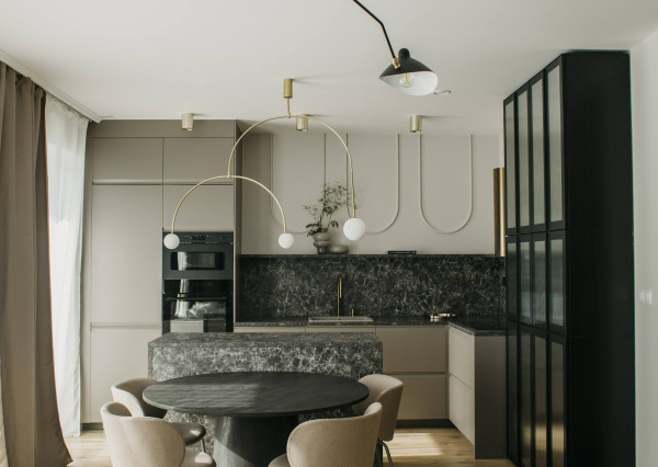 NOVÝ DIZAJNOVO ZARIADENÝ 4 Izb.byt v DVOJDOME