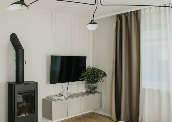 NOVÝ DIZAJNOVO ZARIADENÝ 4 Izb.byt v DVOJDOME