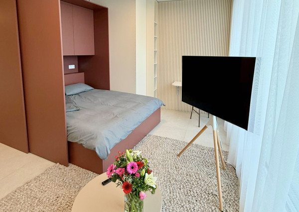 VIDRICA Luxusne zariadený 1,5 izbový byt s výhľadom na Dunaj