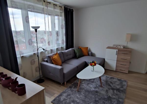 Veľký 2 izbový byt s balkónom a krásnym výhľadom