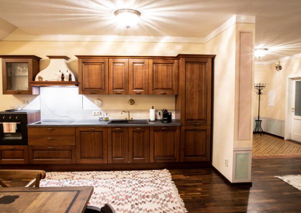 4 izbový byt v Historickej Vile - Hradný kopec Bratislava