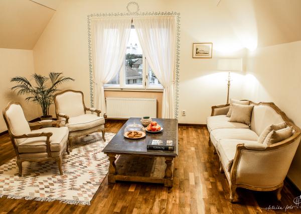 4 izbový byt v Historickej Vile - Hradný kopec Bratislava