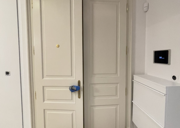 NOVÝ LUXUSNÝ 3 izb. BYT s TERASOU A GARÁŽOU V HISTORICKEJ VILE /PALISÁDY