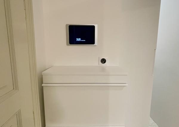 NOVÝ LUXUSNÝ 3 izb. BYT s TERASOU A GARÁŽOU V HISTORICKEJ VILE /PALISÁDY