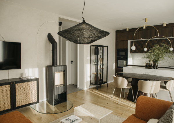 NOVÝ DIZAJNOVO ZARIADENÝ 4 Izb.byt v DVOJDOME