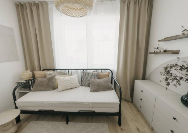 NOVÝ DIZAJNOVO ZARIADENÝ 4 Izb.byt v DVOJDOME