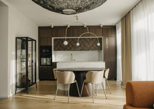 NOVÝ DIZAJNOVO ZARIADENÝ 4 Izb.byt v DVOJDOME