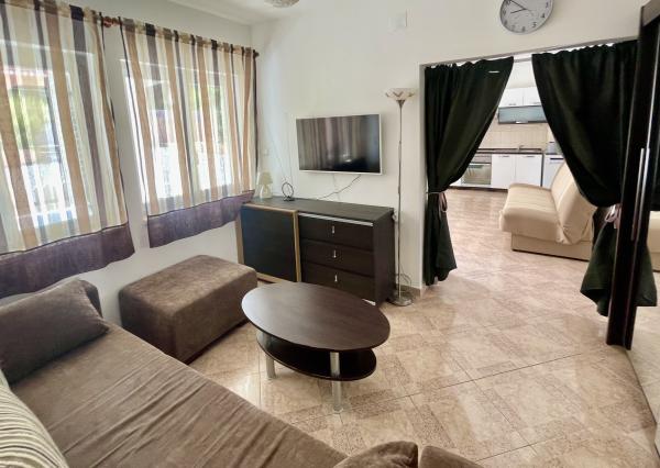 CHORVÁTSKO/ ISTRIA - VILA / 2 x 3 izbový BYT