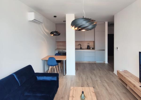 Rača Centrum - 2 izbový byt / Kancelária  v Novostavbe s parkovaním