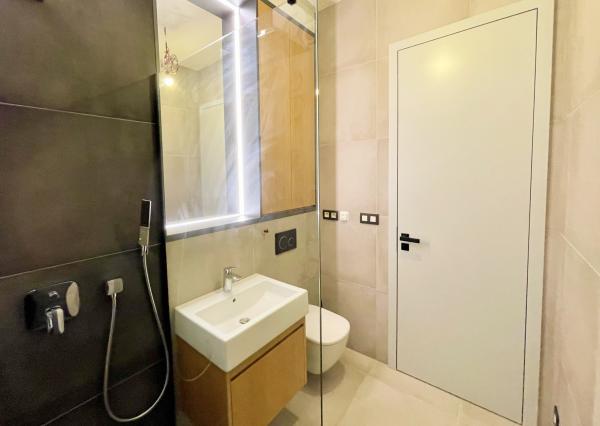 DOWNTOWN Luxusne zariadený 2 izbový byt