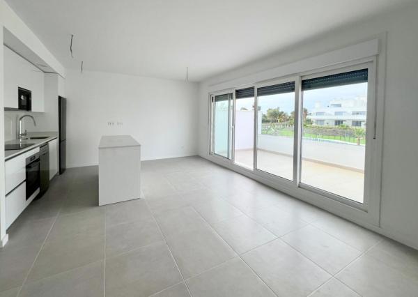 Costa del SOL - MARBELLA 2 spálňový Nový apartmán s veľkou terasou *