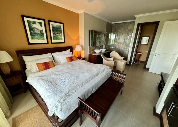 SEYCHELY / MAHÉ / Eden Island / LOFT APARTMÁN s terasou a výhľadom na oceán *