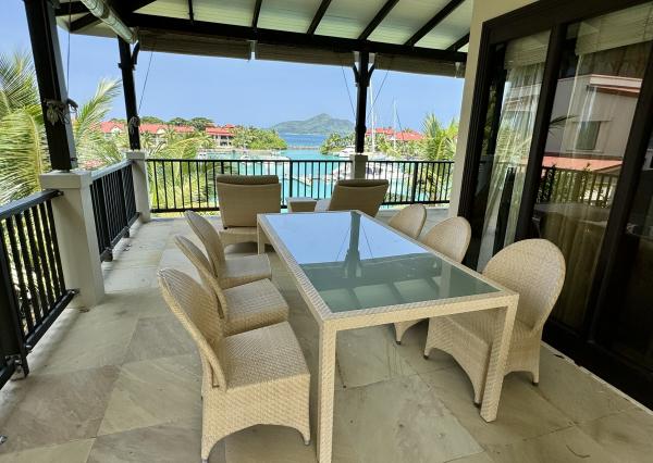 SEYCHELY / MAHÉ / Eden Island / LOFT APARTMÁN s terasou a výhľadom na oceán