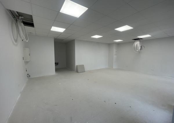 NUPPU - Nový 52 m2 nebytový priestor s Parkovaním. Príležitosť.